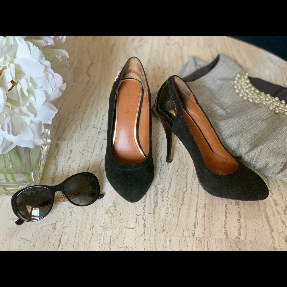 Missy sixty black pumps size 7